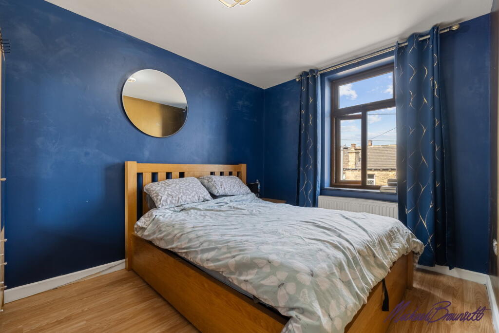 Additional image 8 of South View, Greengates, Bradford, BD10 0QX