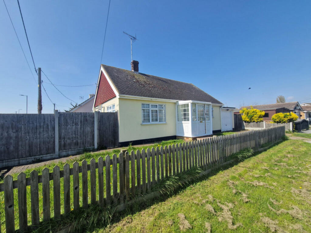 2-bed bungalow on Point Road, Canvey Island, SS8, £300,000