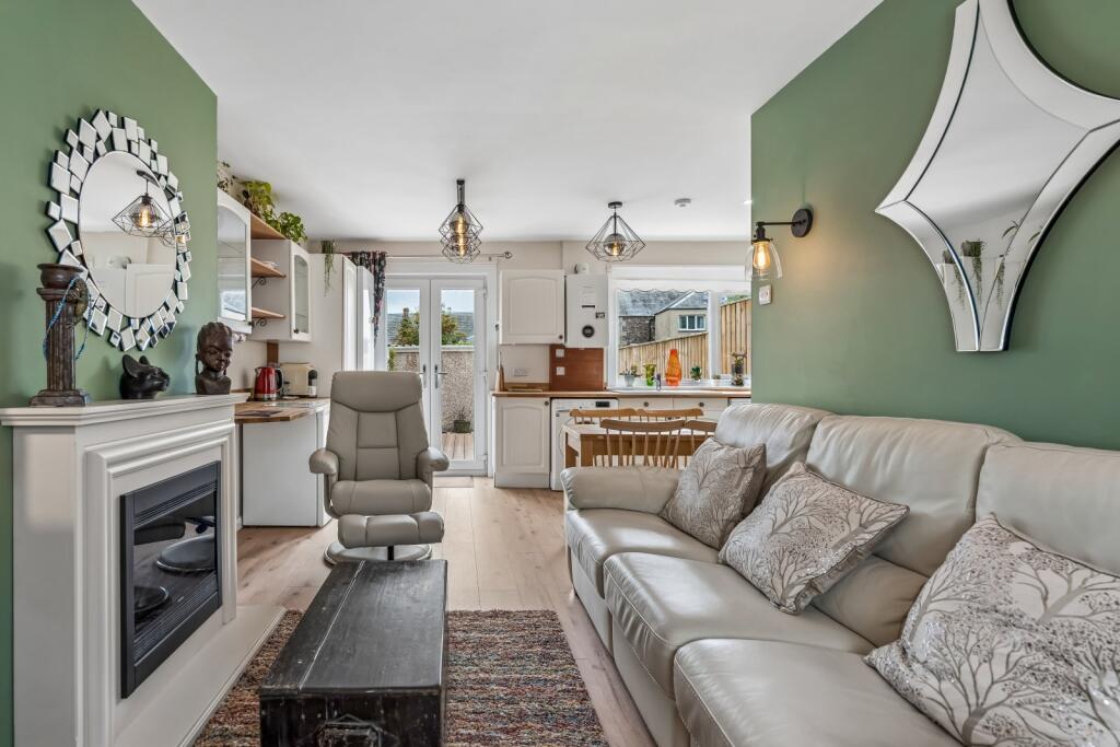 House in Falkirk - View 4