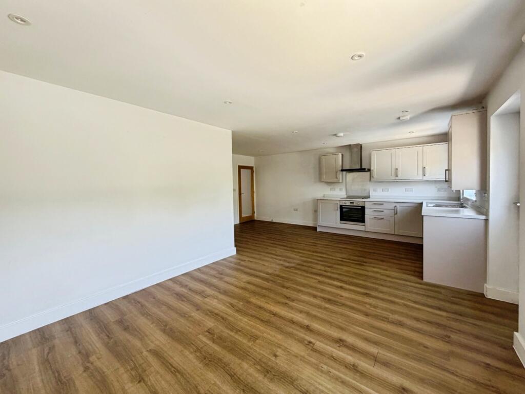 House in Helston, Cornwall - View 5