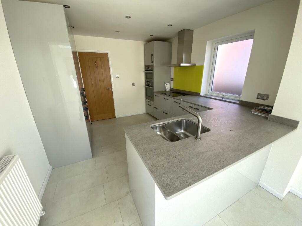 House in Teignmouth, Shaldon - View 4