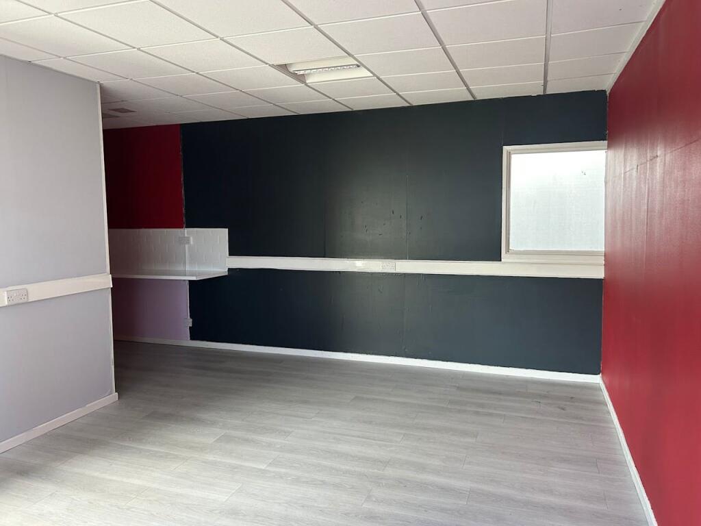 Office2.jpg