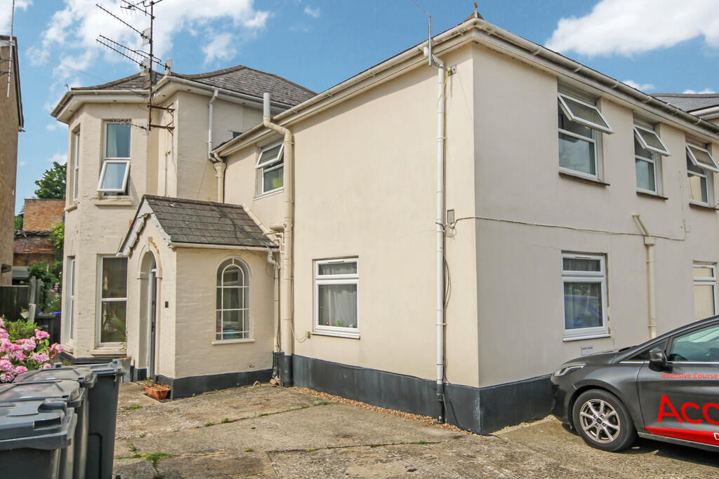 Main image of property: The Beeches, Salisbury