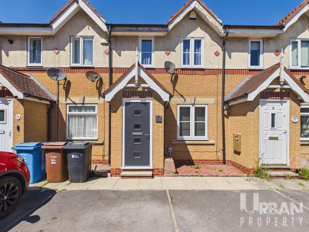 Main image of property: The Dales, Hull