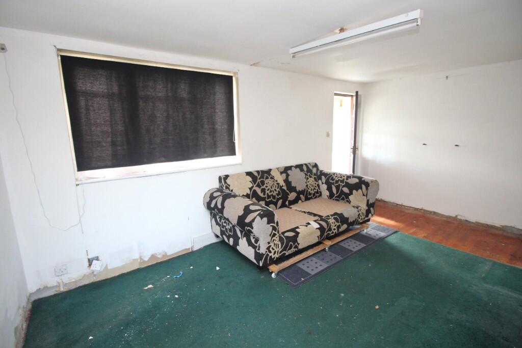 12, Primrose Drive, PL28 photo 4