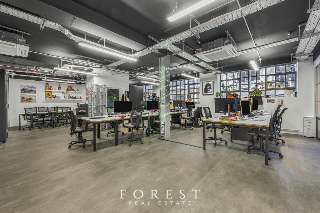 office 12.jpg
