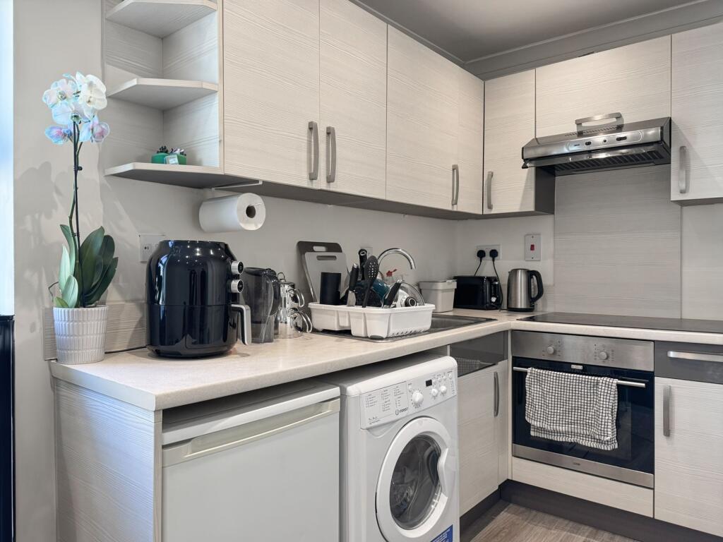 Main image of property: Vachel Road, Reading, RG1