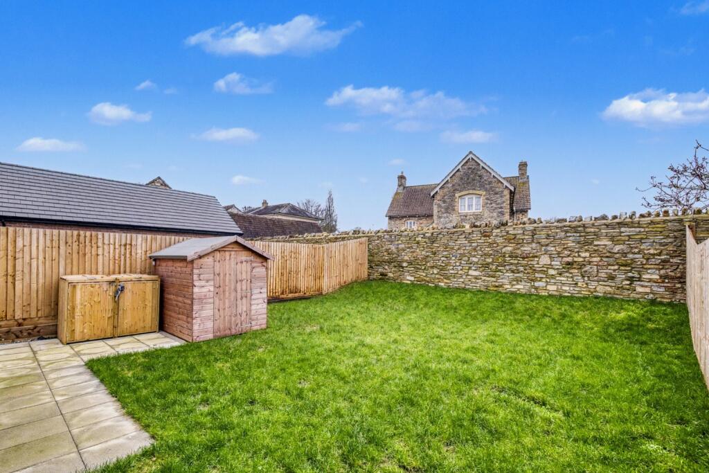 Central Wedmore photo 3