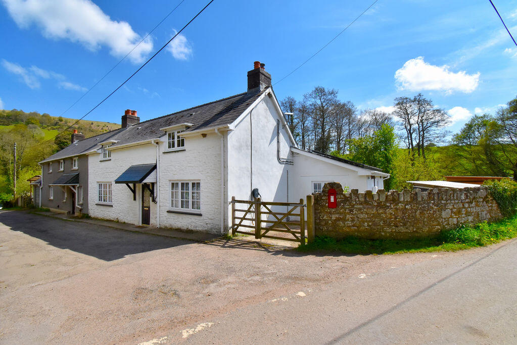 Main image of property: Abergavenny
