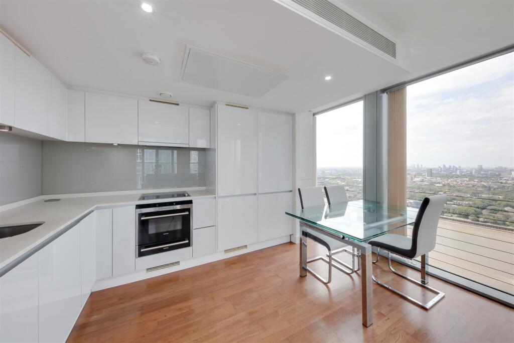 Main image of property: 24 Marsh Wall, Canary Wharf, E14