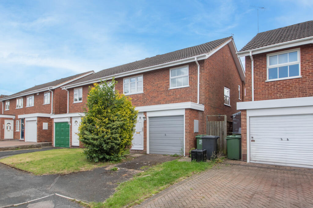 Main image of property: Edgmond Close, Redditch, Worcestershire, B98