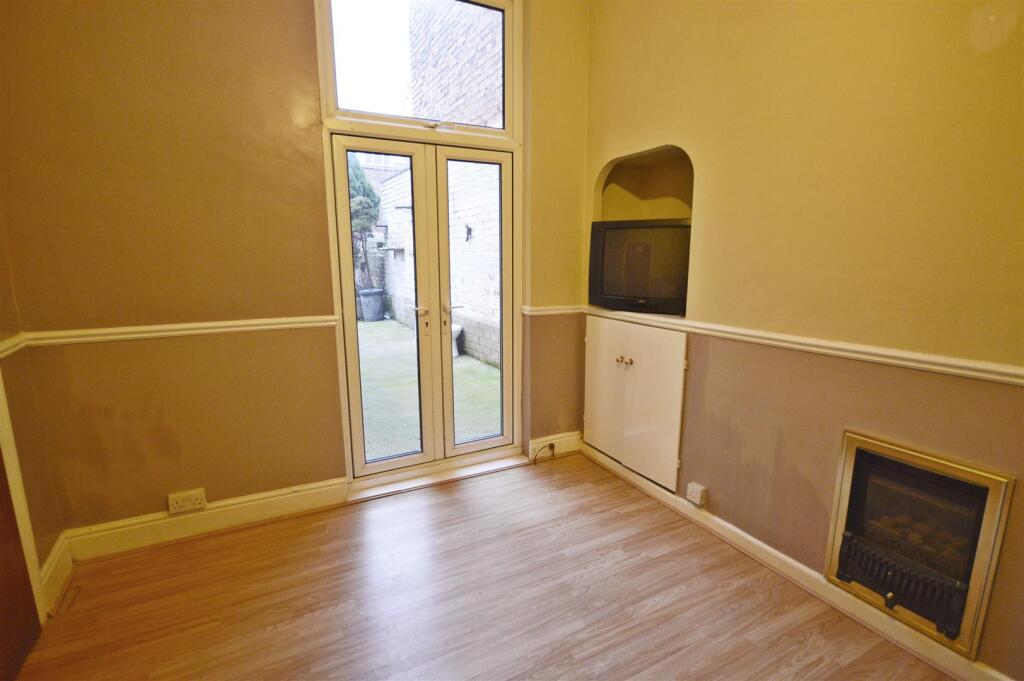 House in York - View 5