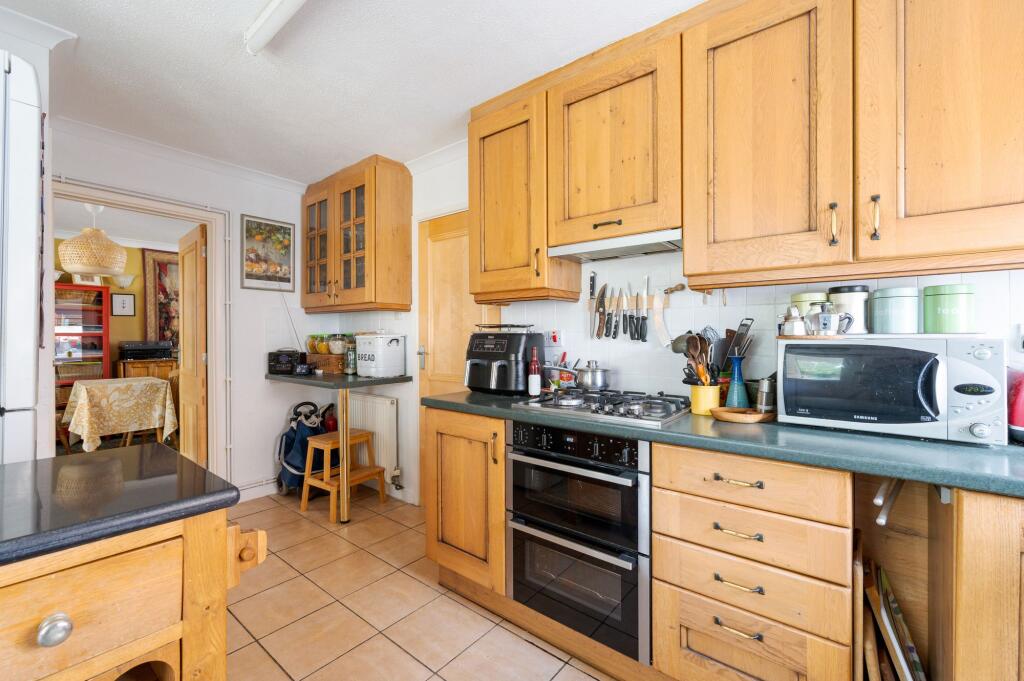 House in South Norfolk, Redenhall with Harleston - More