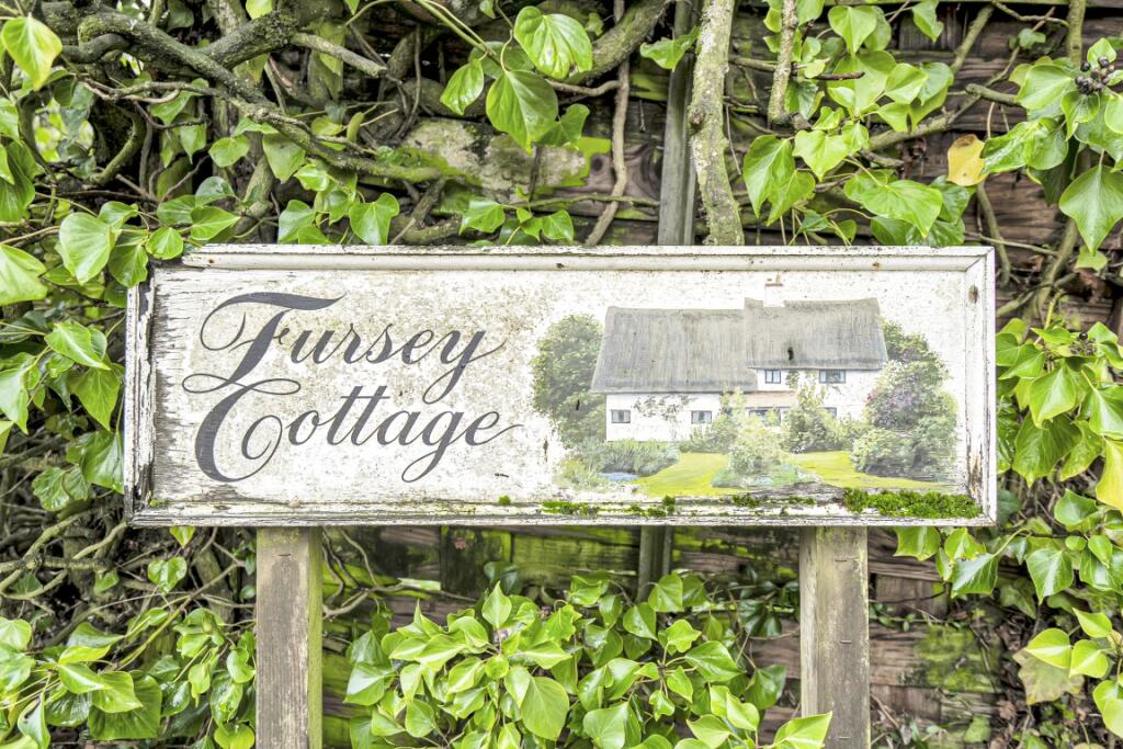 Fursey Cottage, Sandy Lane, Battisford, Stowmarket, Suffolk IP14 2HS photo 2