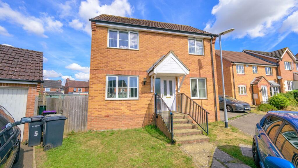 3-bed detached on Spilsby Meadows, Spilsby, PE23, £199,950