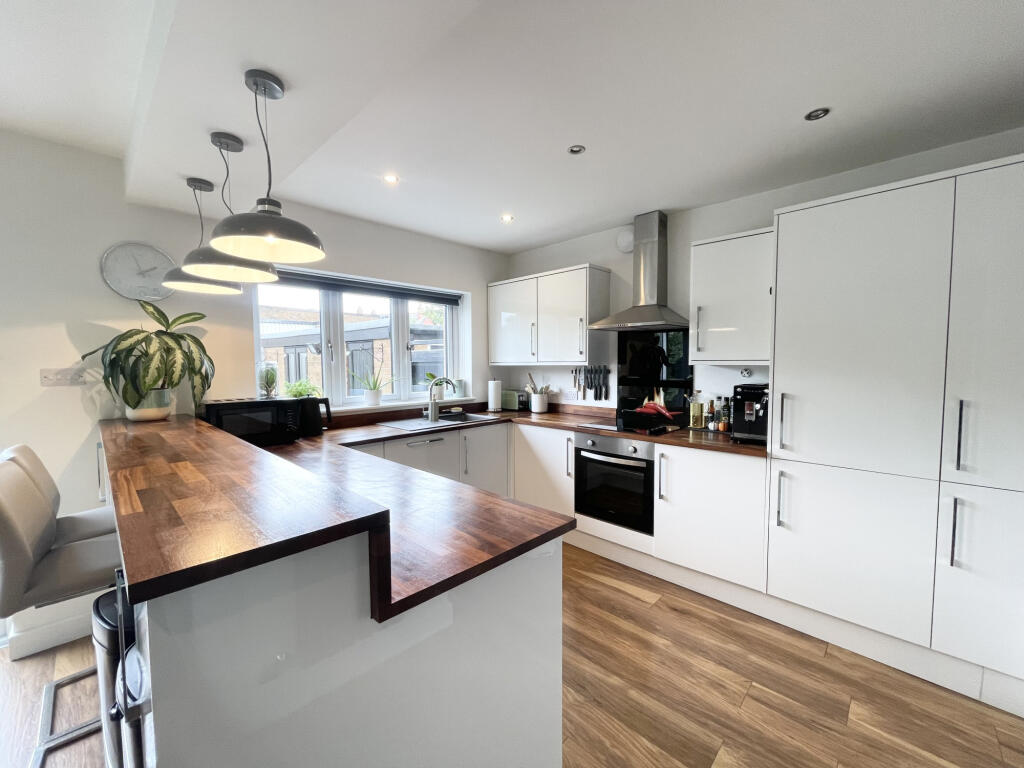 House in Wyre, Trunnah - More