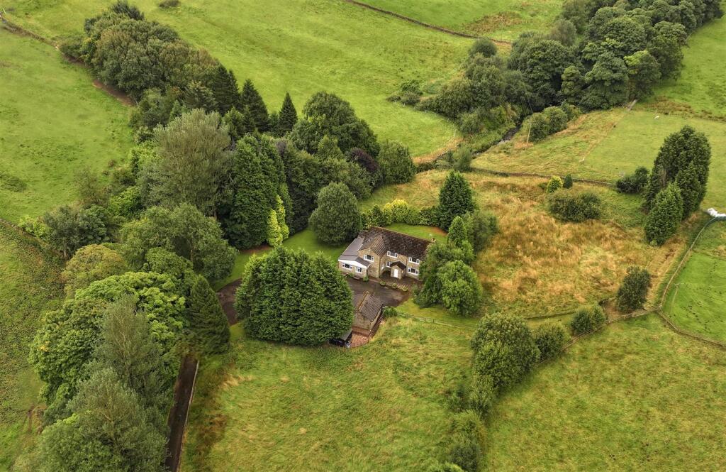 House in Halifax - View 2