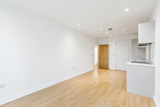 Apartment in Bracknell, Easthampstead - View 5