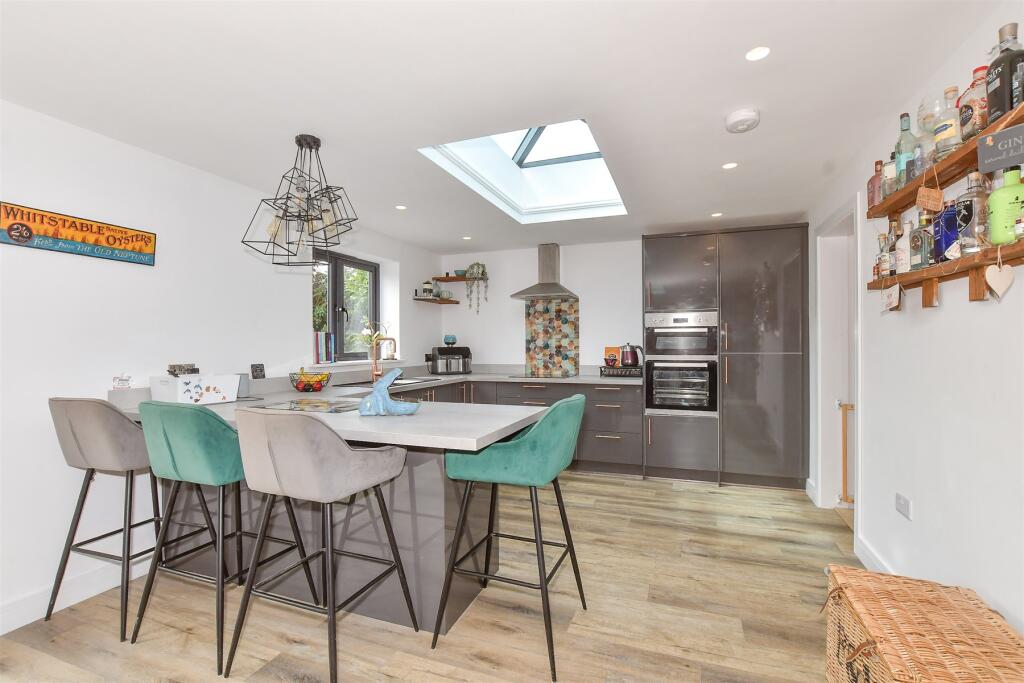 House in Whitstable, Mariner's View - View 3