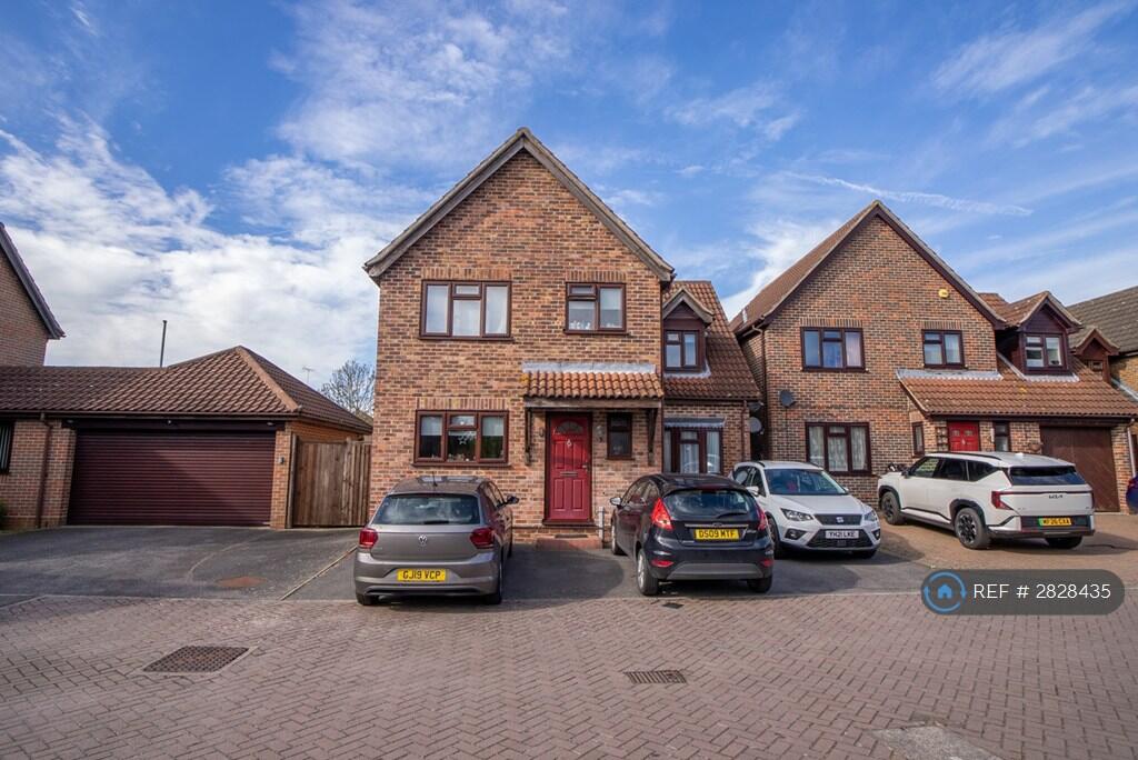 Main image of property: Estella Mead, Chelmsford, CM1