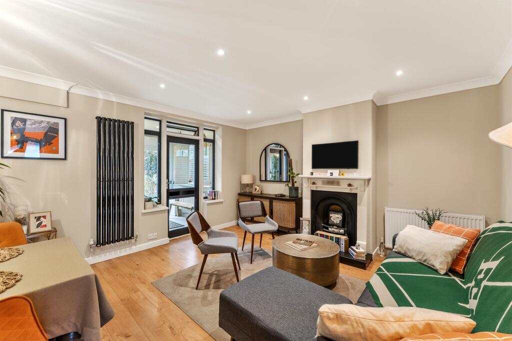 Main image of property: Montacute Road, Morden