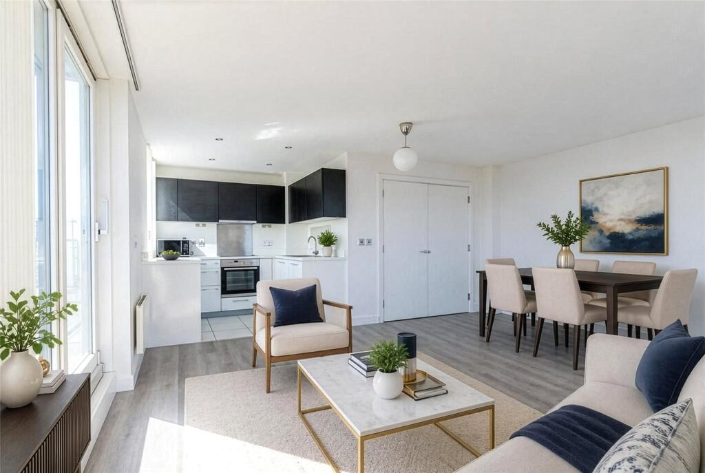 Apartment in Dacorum, Hertfordshire - View 4