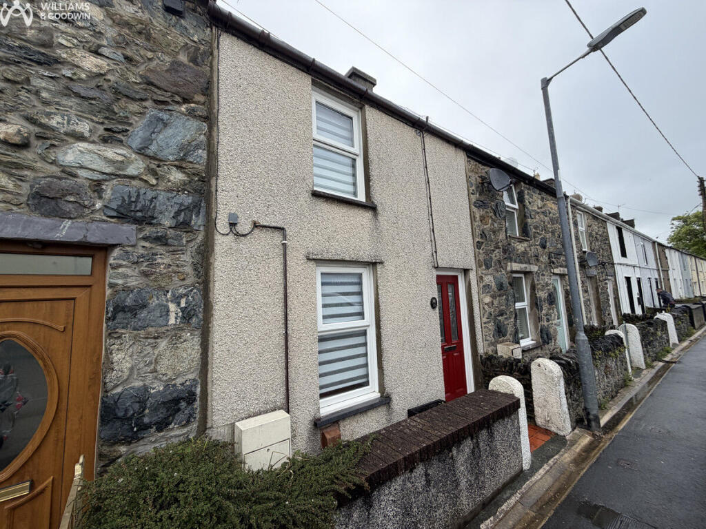 Main image of property: Maenafon, Llanfairpwll, Anglesey, LL61