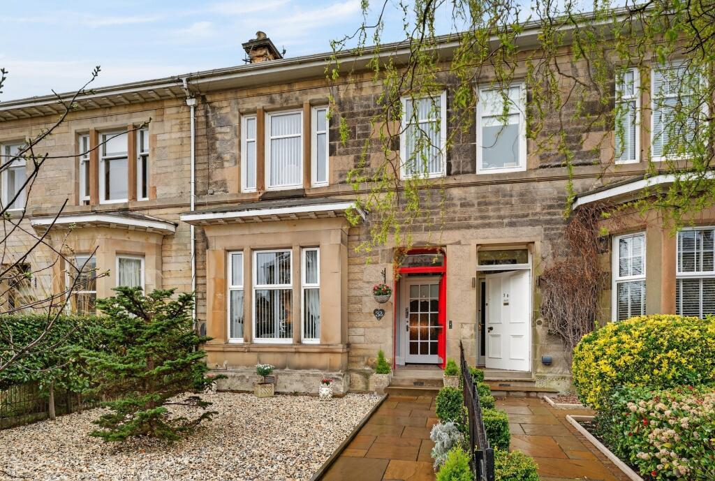 Main image of property: 32 Carrick Road, Ayr, KA7 2RB