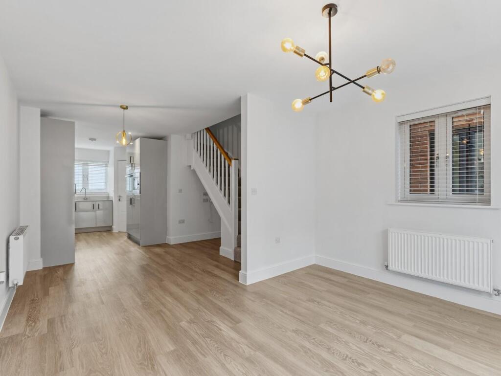 House in Warwick, Bishop's Tachbrook - View 4