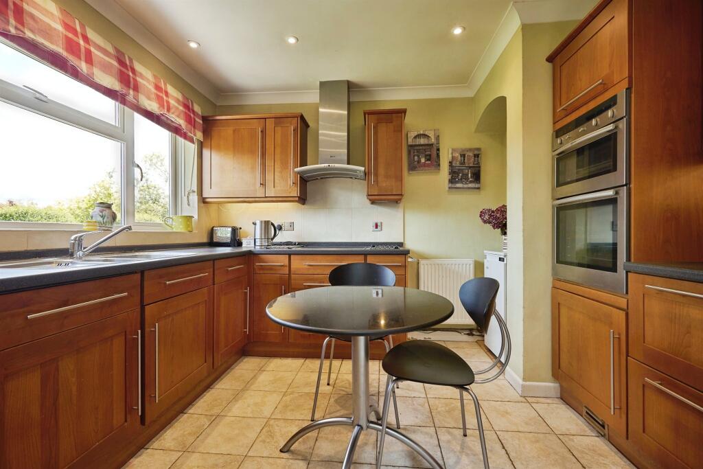 Tulse Hill, Zeals, Warminster - More