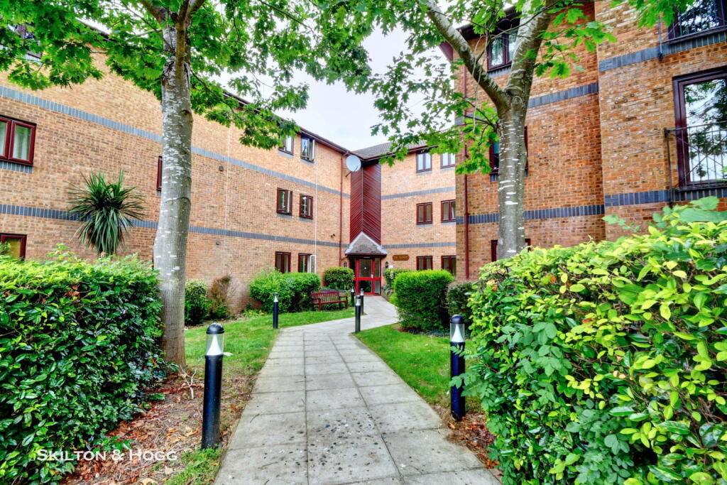 Main image of property: Primrose Hill, Daventry, NN11 4GF