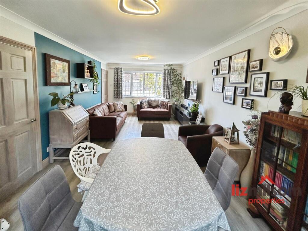 House in Derby - View 4
