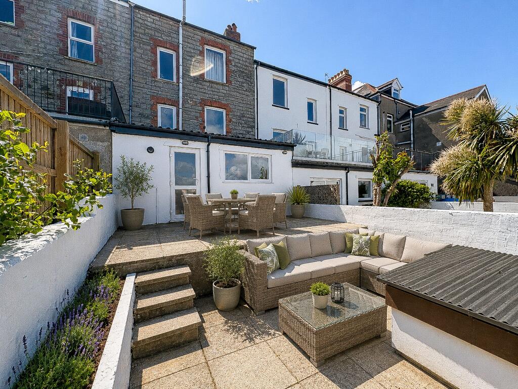 Apartment in Penarth - View 5