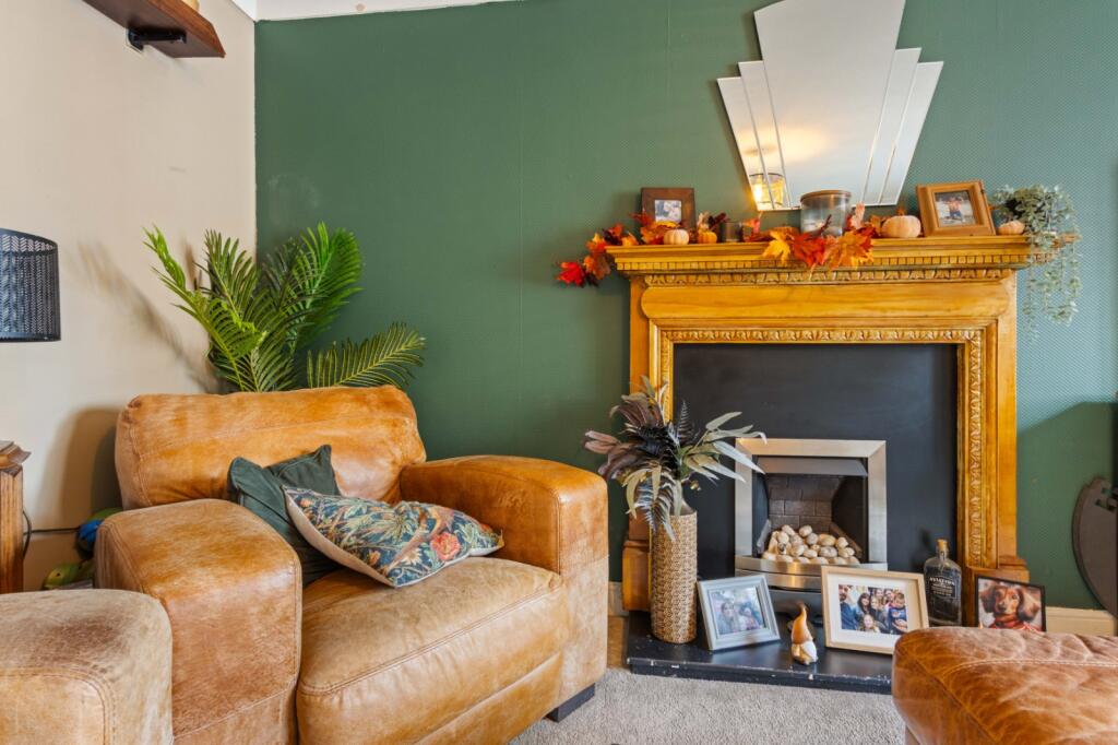 House in Doncaster - View 5