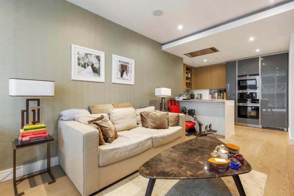 Apartment in London - View 4