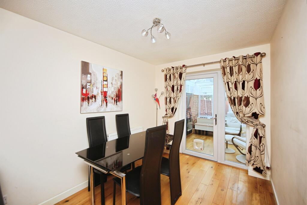 House in Redditch, Worcestershire - View 5