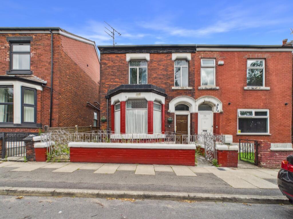Main image of property: Oldham Road, Ashton-under-Lyne, Greater Manchester, OL7