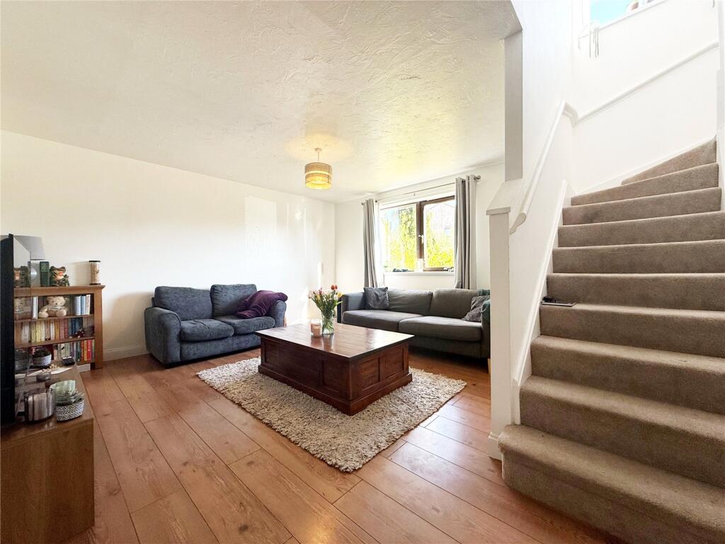 Fountain Road, Rendlesham, Woodbridge photo 2