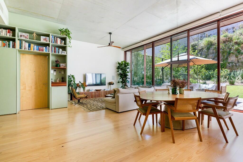 Main image of property: Lisbon, Lisbon