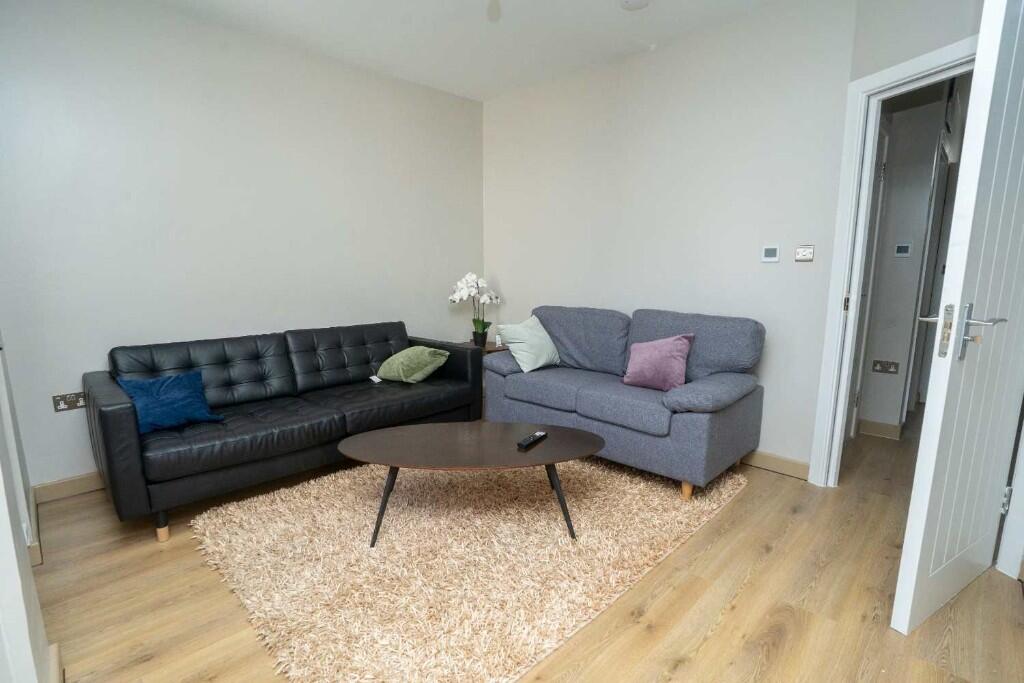 House in Liverpool - View 3