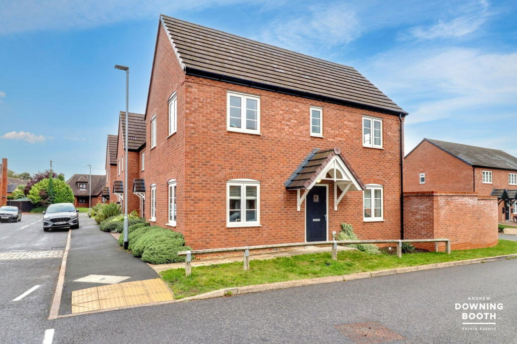 3-bed detached on The Pinfold, Hill Ridware, WS15, £325,000