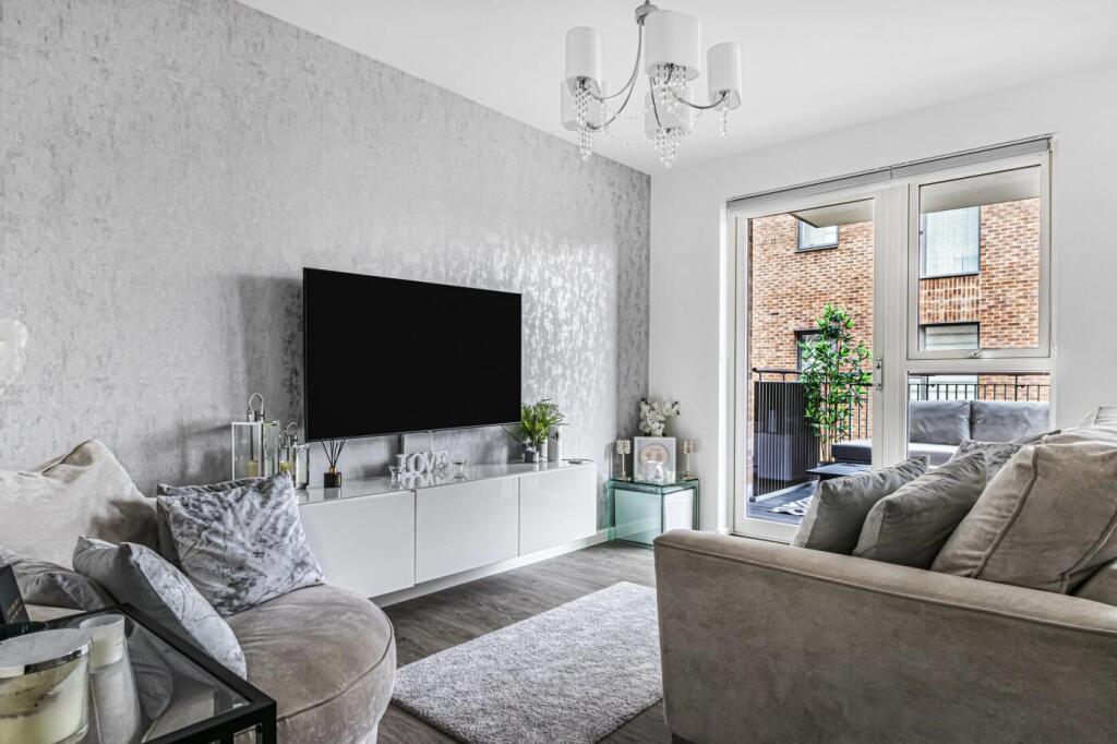 Apartment in London - View 2