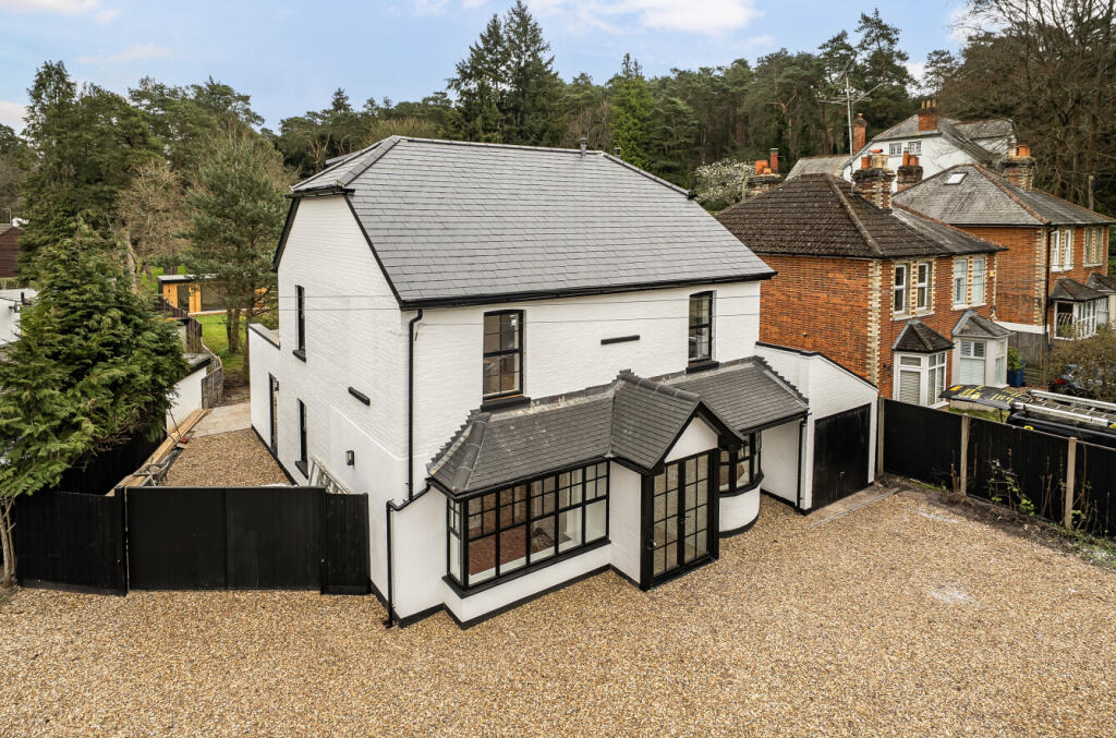Main image of property: Frensham Road, Lower Bourne, Farnham, GU10