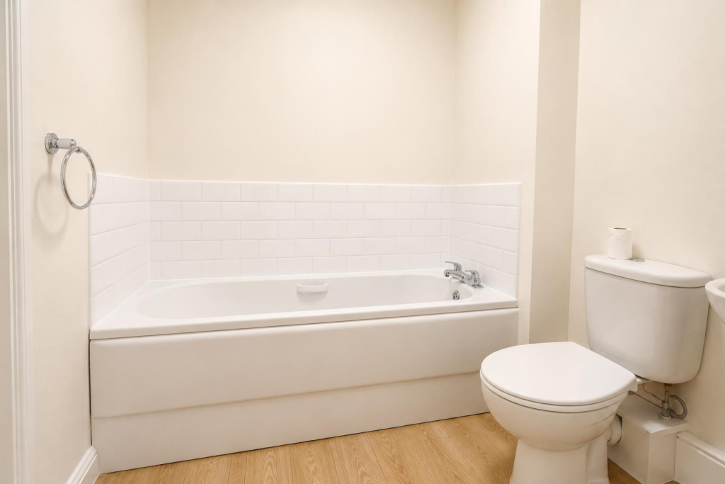 Apartment in Coventry, West Midlands - View 5