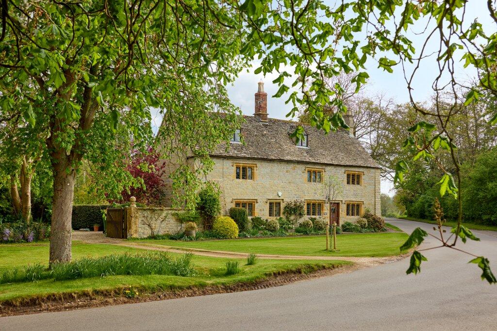 Main image of property: Honington, Shipston-on-Stour, Warwickshire, CV36