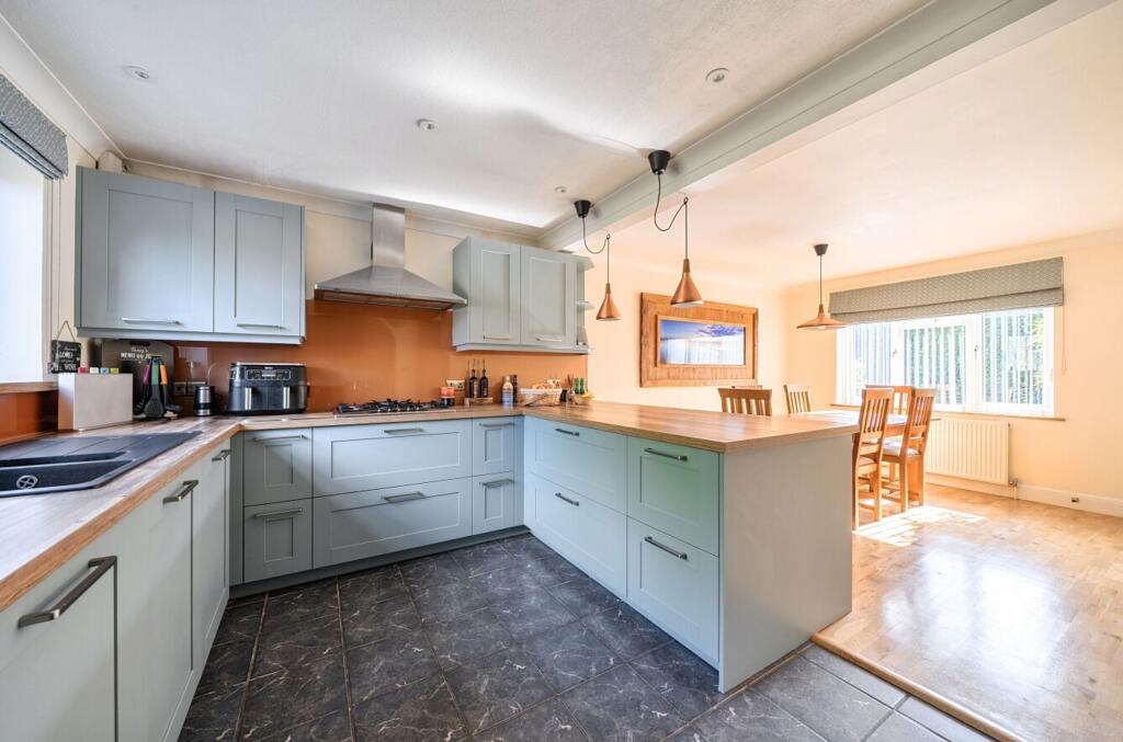 House in Tonbridge - View 5