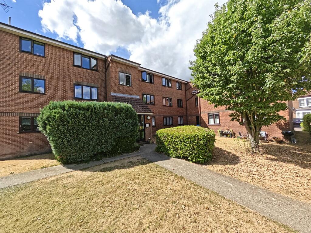 Main image of property: Hadley Road, Barnet, EN5