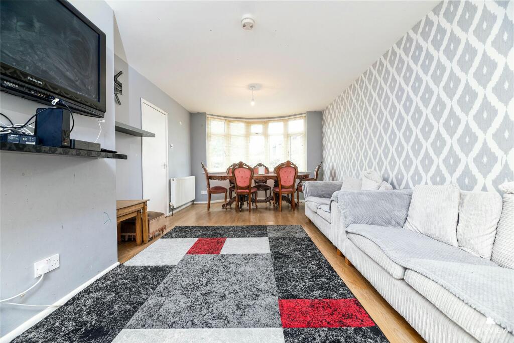 Kingsbury Drive, Nottingham, NG8 photo 3