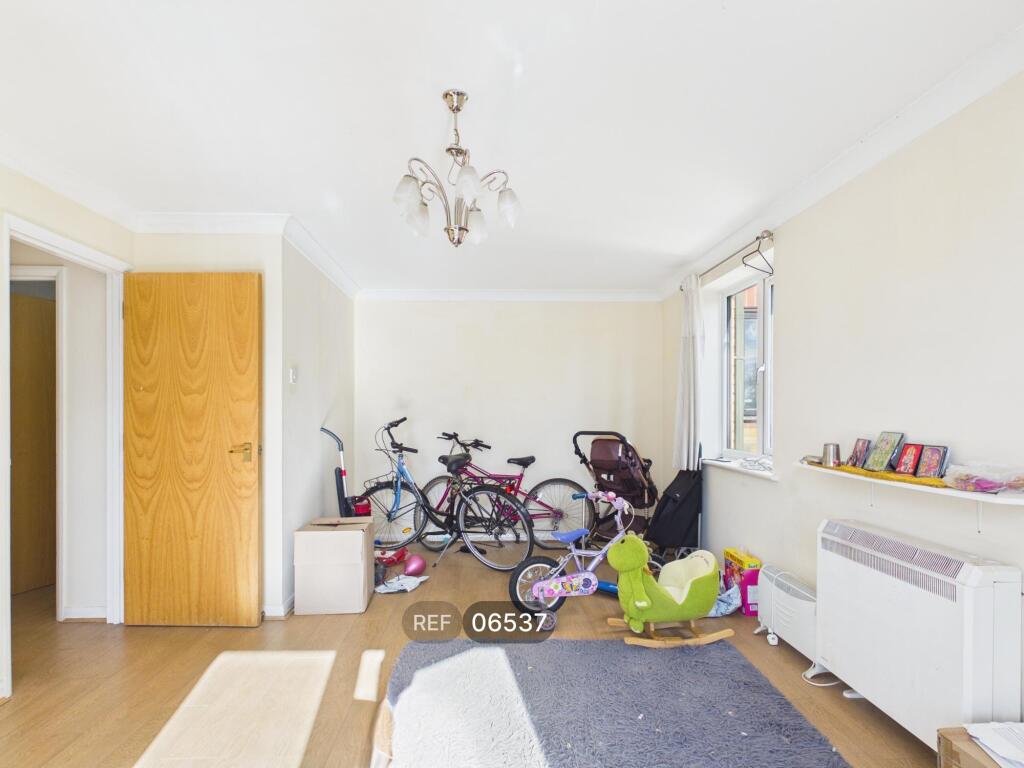 Apartment in Peterborough, City of Peterborough - More