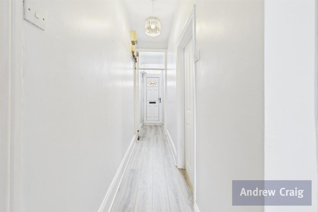 Apartment in Newcastle upon Tyne - View 5